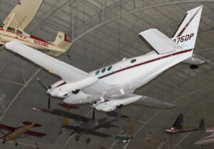 Beechcraft King Air 65-90 - Businessjet