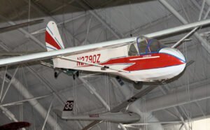 Schweizer SGU 2-22EK - Das einfach zu fliegende Segelflugzeug von 1946 flog auf Air Shows