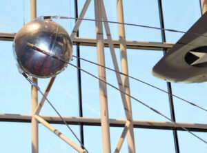 Sputnik 1 - der erste Satellit, der eine Erdumlaufbahn erreichte