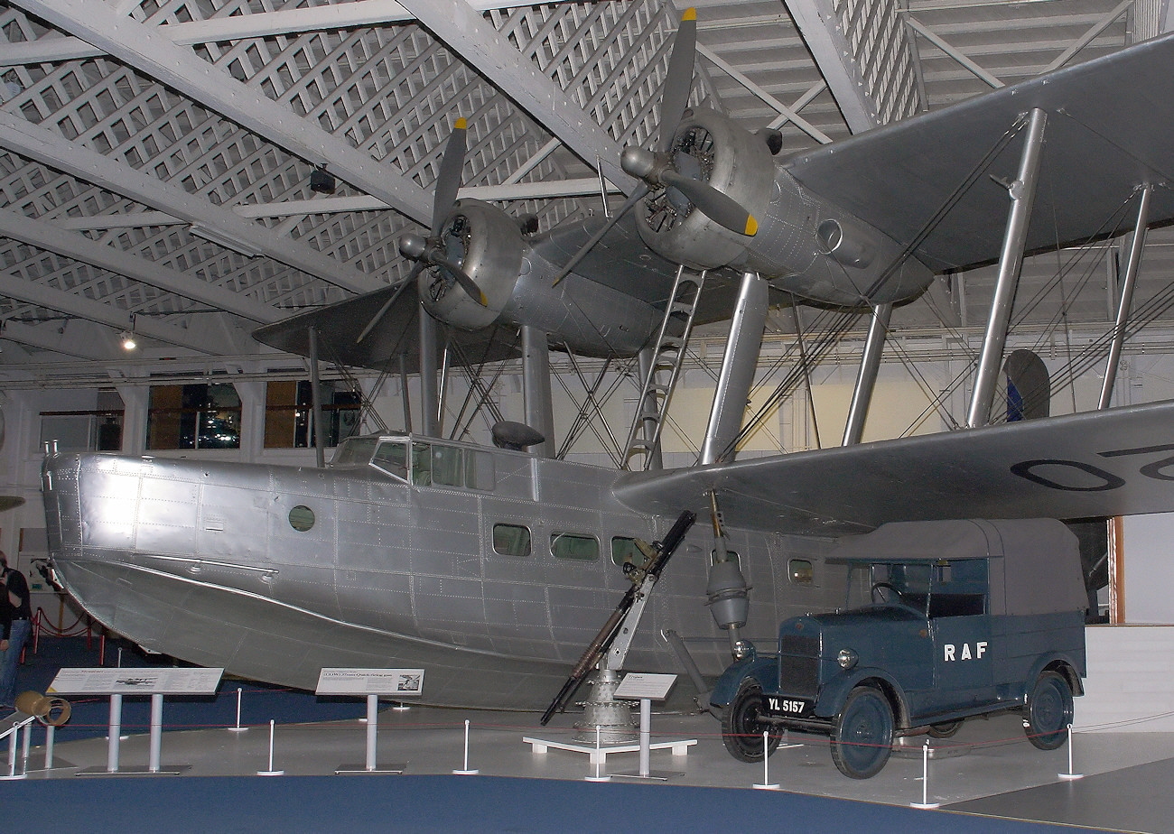 Supermarine Stranraer - Doppeldecker-Flugboot für Schiffskonvois und zur U-Boot-Bekämpfung