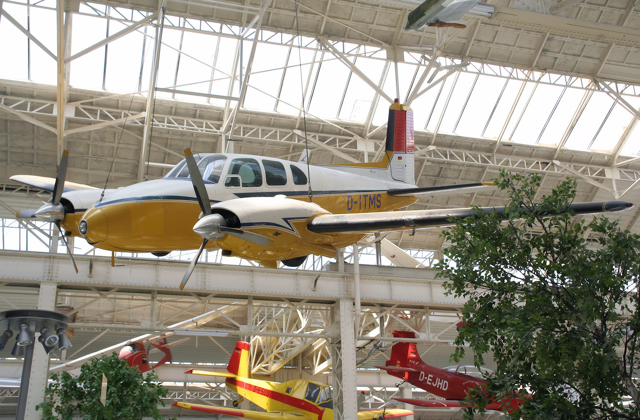 Beechcraft Model 50 - Twin Bonanza