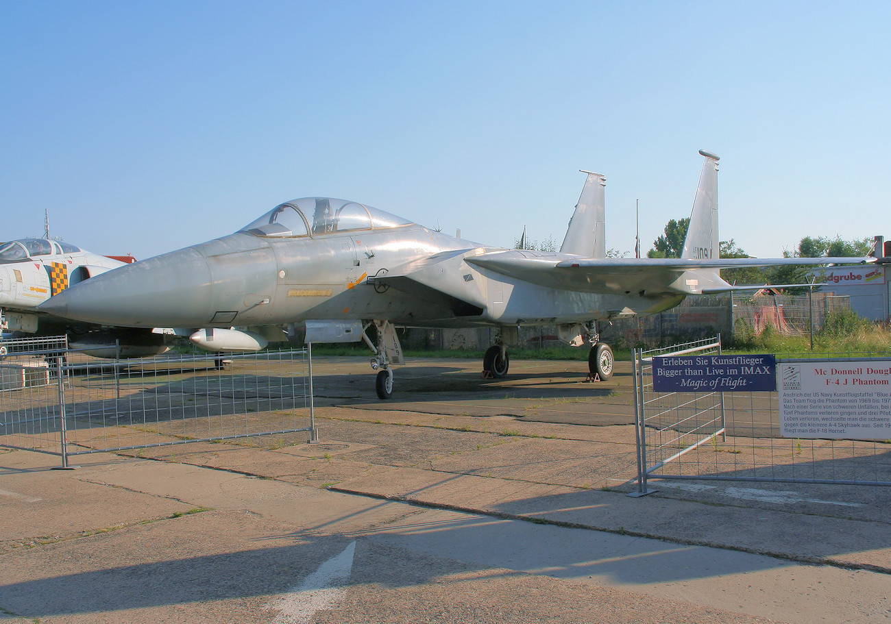 F-15 Eagle - McDonnell Douglas - Jagdflugzeug