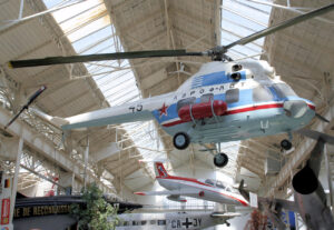 Mil Mi 2 Mehrzweckhubschrauber der ehemaligen UdSSR