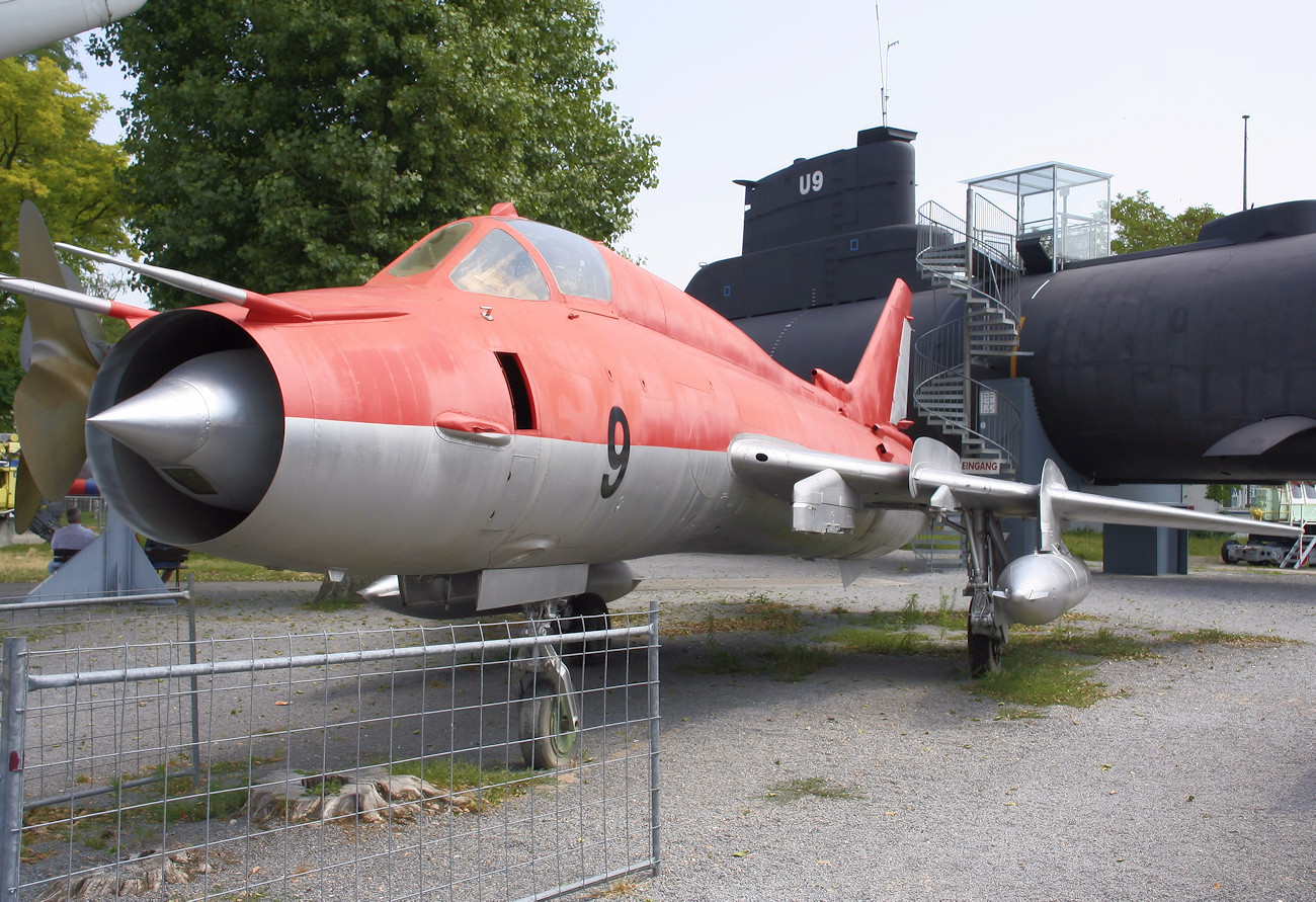 Suchoi Su-22 - Sowjetischer Jagdbomber, der in vielen Versionen gebaut wurde