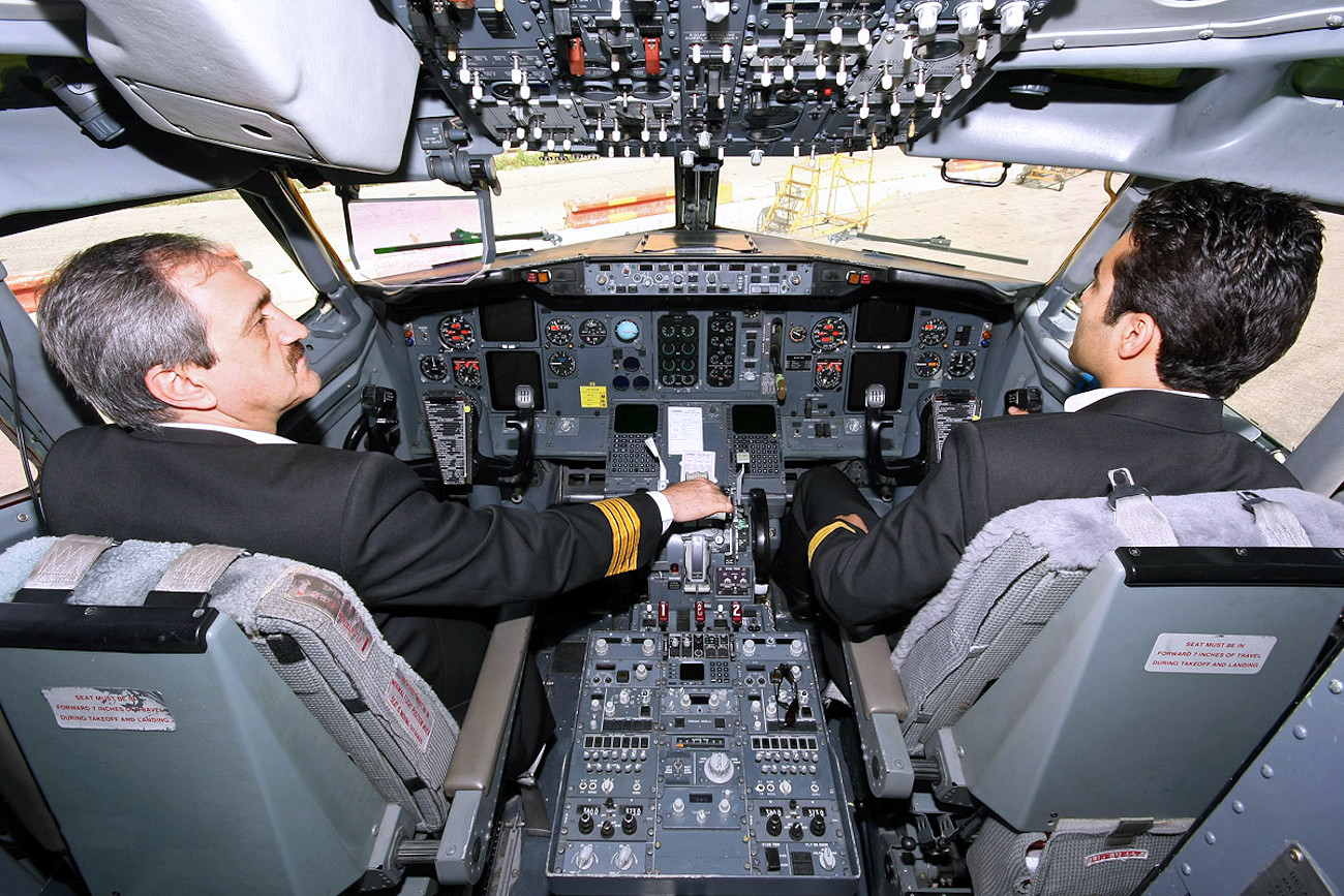 Boeing 737-400 - Cockpit