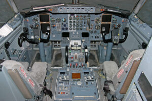 Boeing 737-500 - Cockpit
