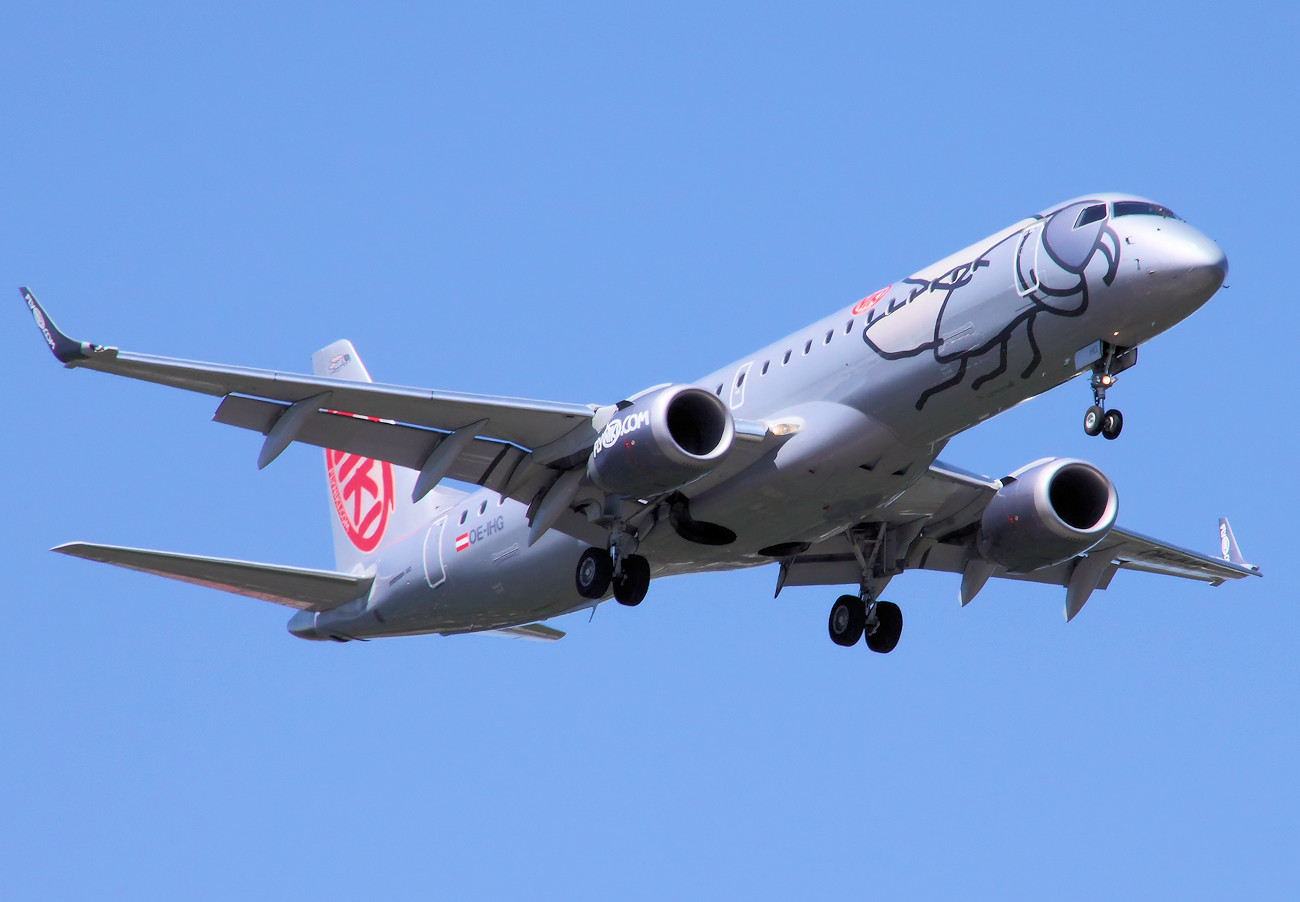 Embraer 190-100 LR - Passagierflugzeug